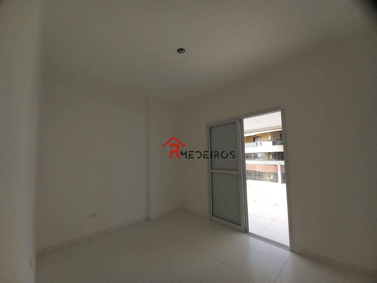 Apartamento à venda com 2 quartos, 107m² - Foto 19