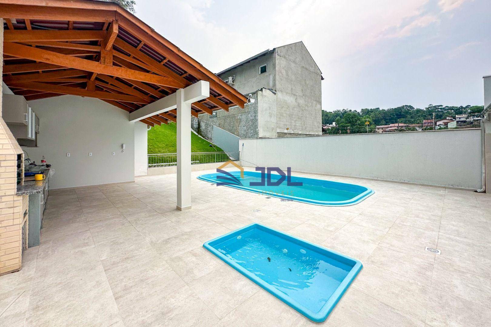 Casa à venda com 2 quartos, 146m² - Foto 5