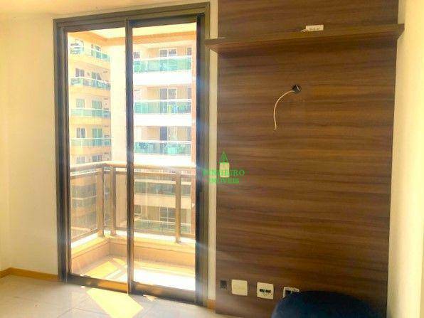 Apartamento à venda com 2 quartos, 76m² - Foto 14