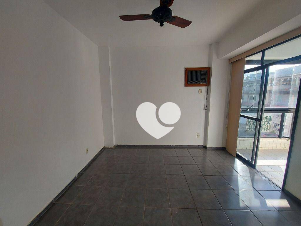 Apartamento à venda com 3 quartos, 110m² - Foto 12