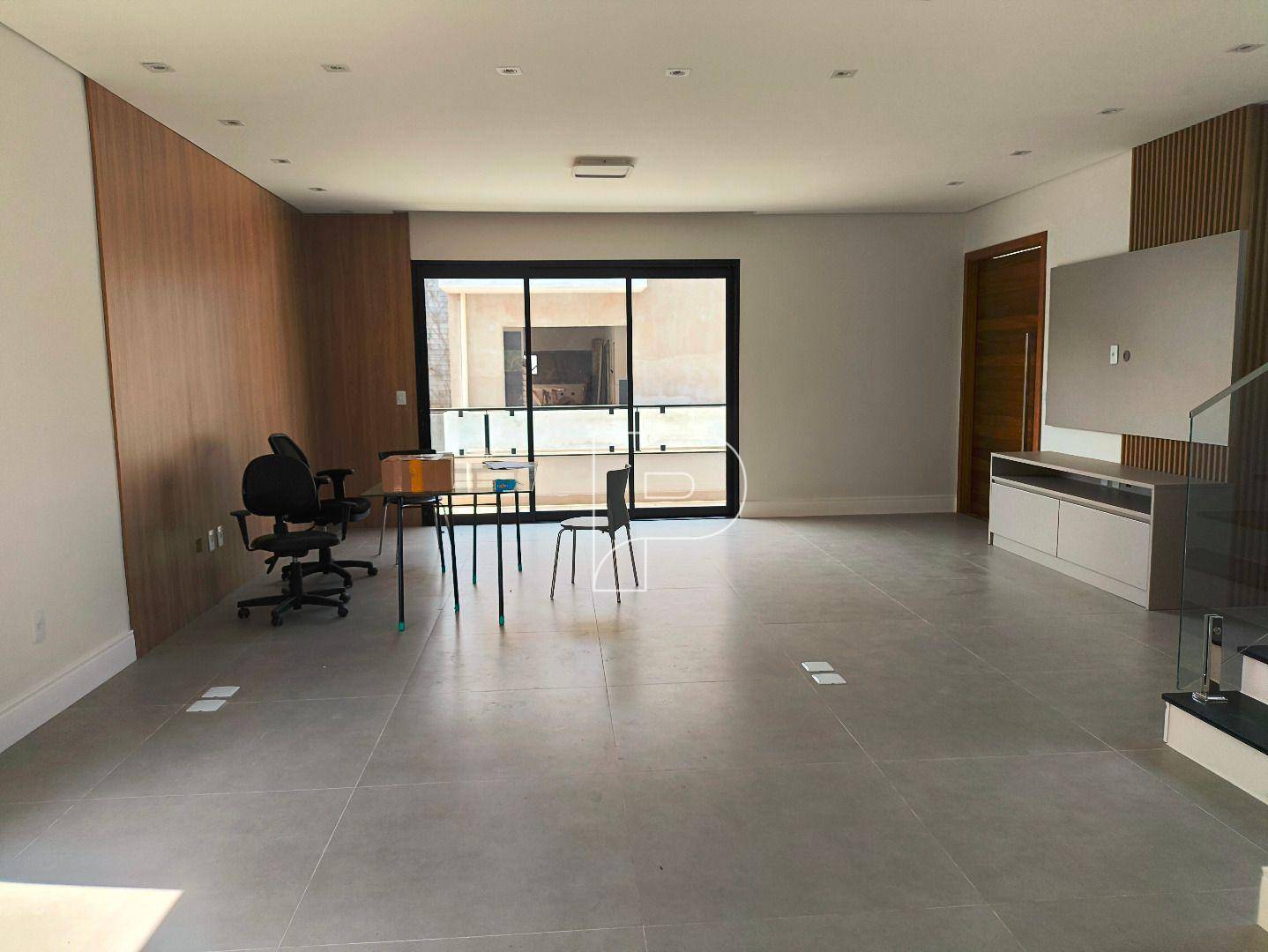 Casa de Condomínio à venda com 3 quartos, 326m² - Foto 4