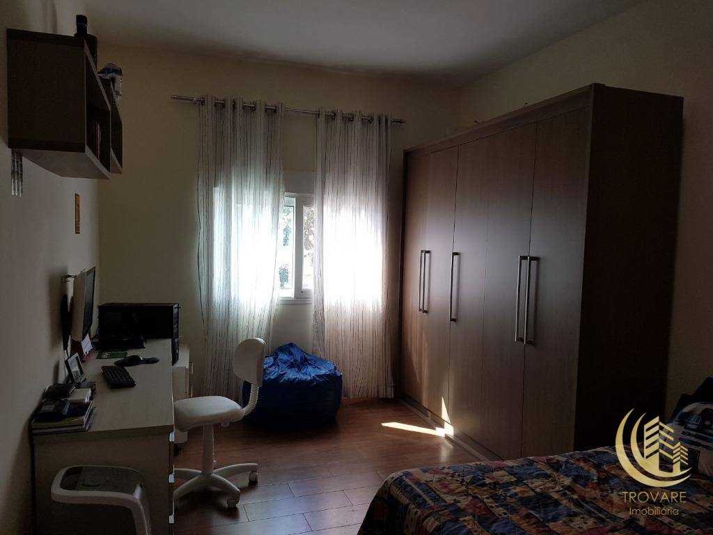 Sobrado à venda com 4 quartos, 400m² - Foto 22