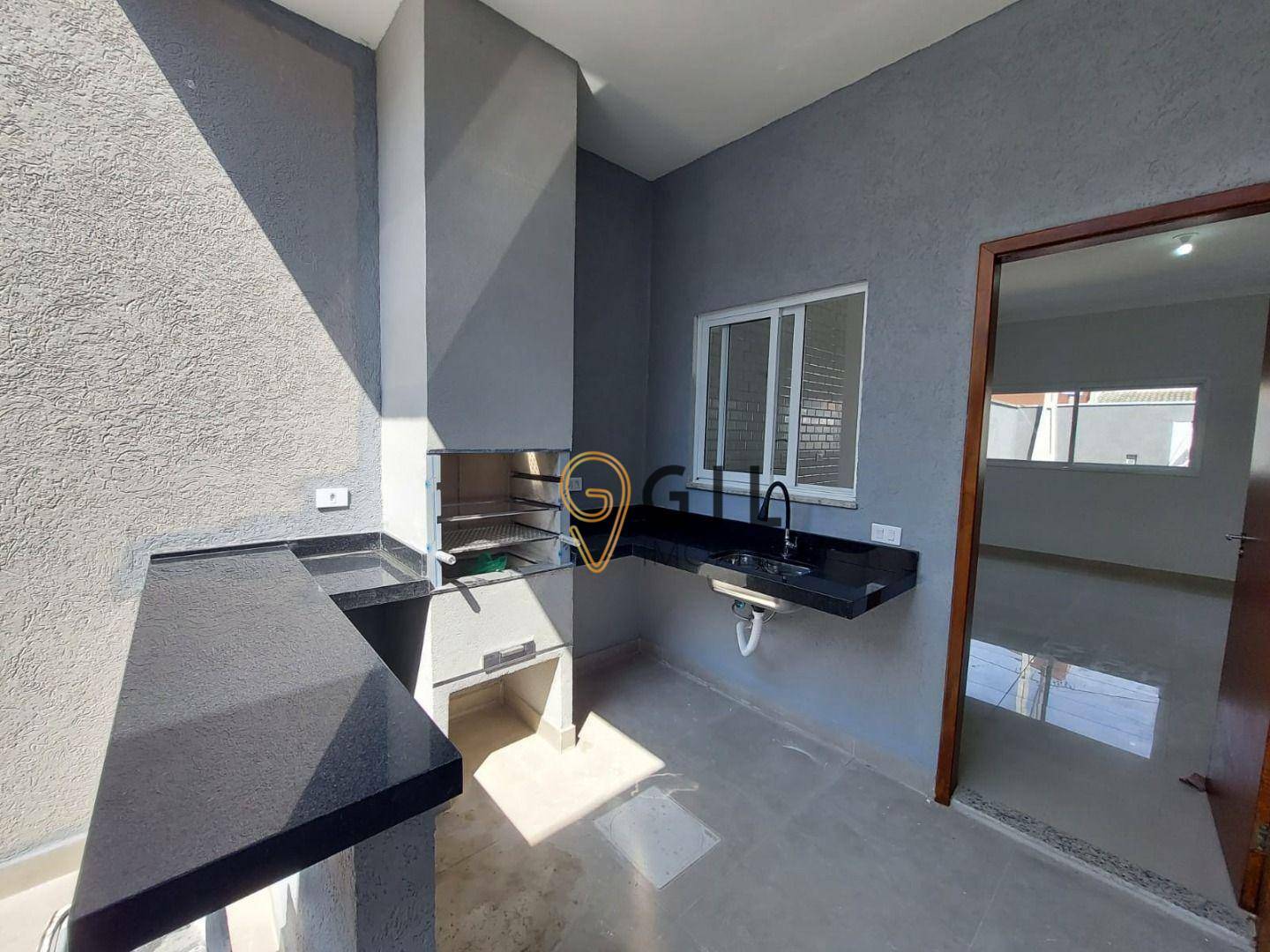 Casa à venda com 3 quartos, 94m² - Foto 11