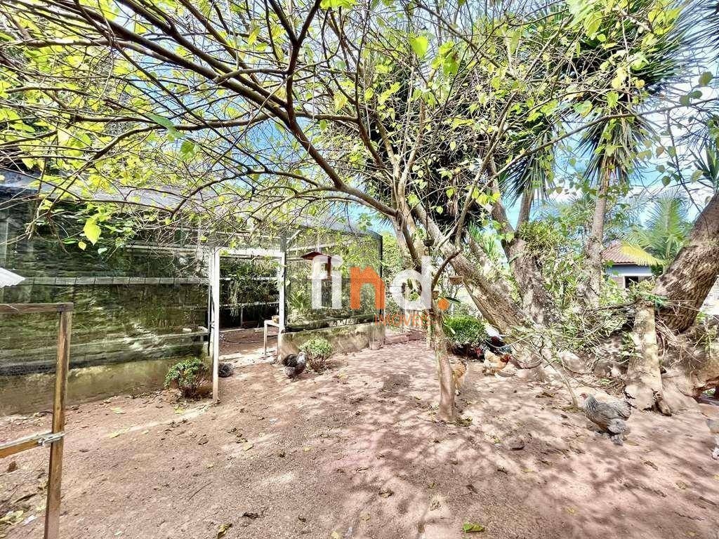 Casa de Condomínio à venda com 4 quartos, 380m² - Foto 47