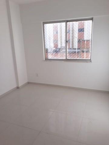 Apartamento à venda com 2 quartos, 105m² - Foto 10