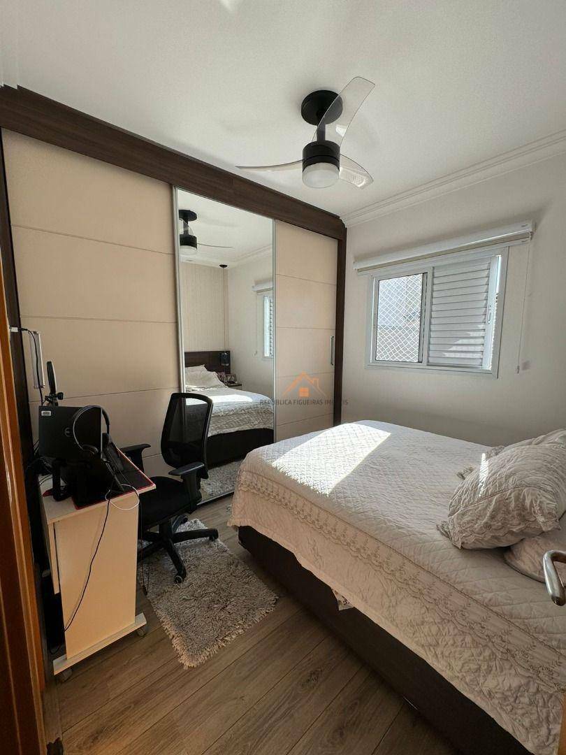 Apartamento à venda com 2 quartos, 63m² - Foto 8