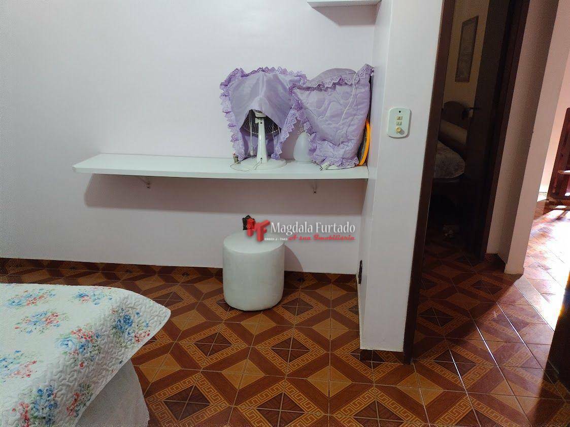 Casa à venda com 3 quartos, 201m² - Foto 20