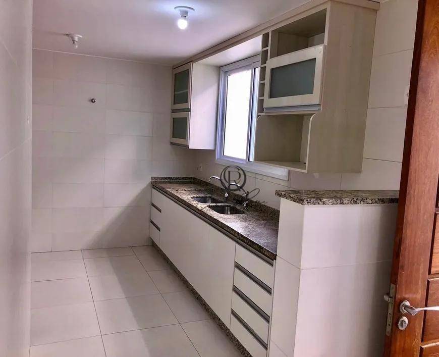 Casa à venda com 4 quartos, 160m² - Foto 4