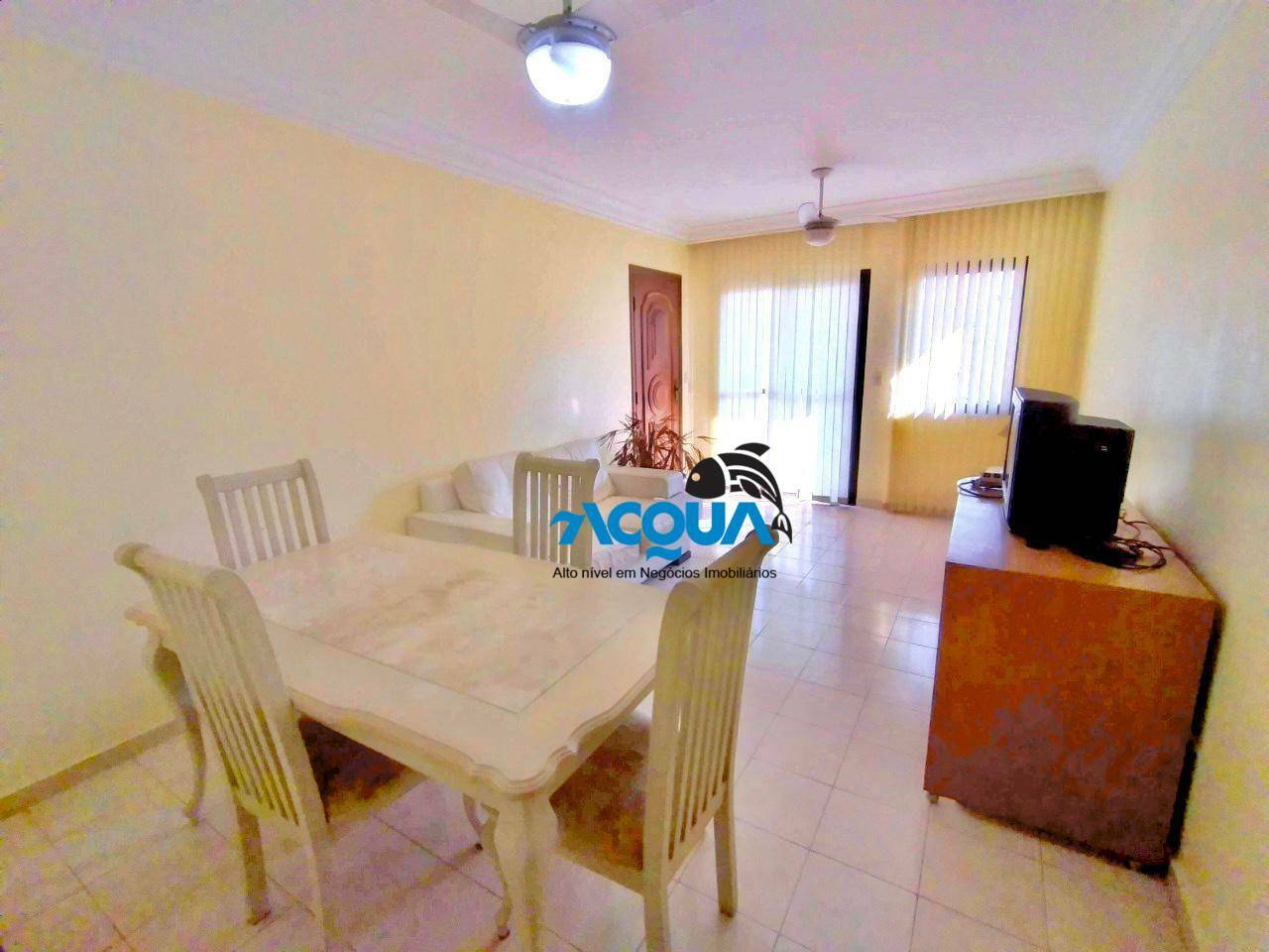 Apartamento à venda com 3 quartos, 100m² - Foto 1