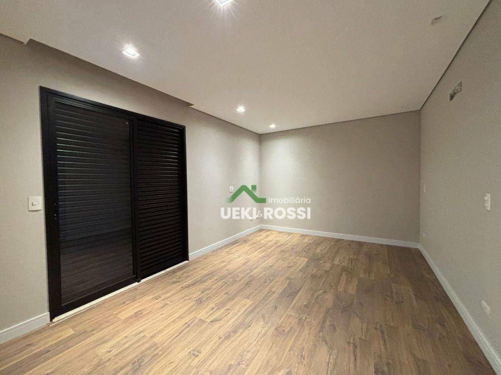 Casa de Condomínio à venda com 4 quartos, 220m² - Foto 15