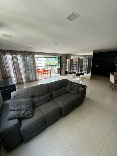 Apartamento à venda com 3 quartos, 157m² - Foto 9