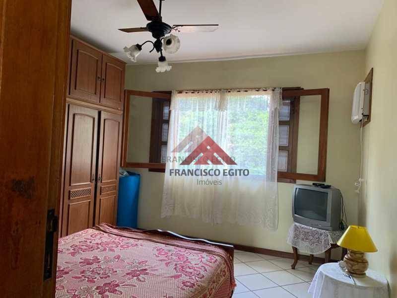 Casa à venda com 4 quartos, 360m² - Foto 19