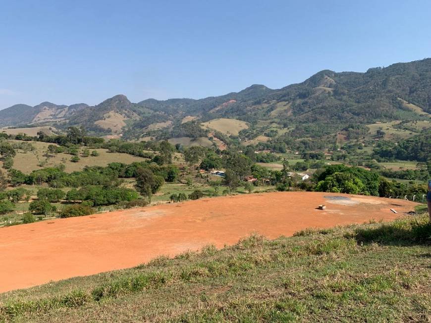 Sítio à venda com 4 quartos, 45m² - Foto 24