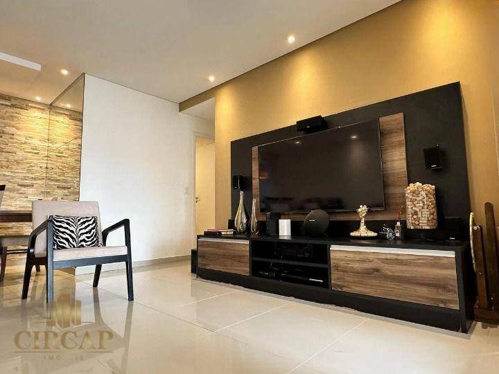 Apartamento à venda com 2 quartos, 94m² - Foto 4