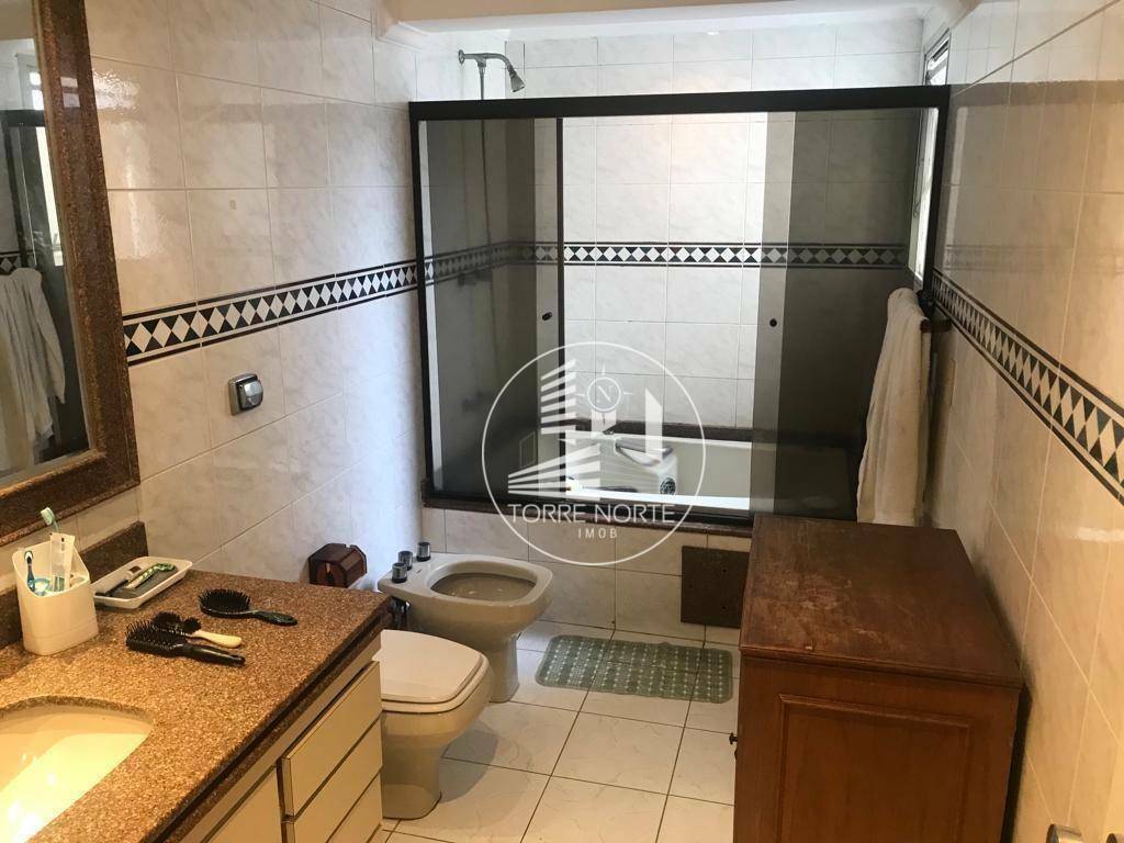 Apartamento à venda com 4 quartos, 160m² - Foto 16