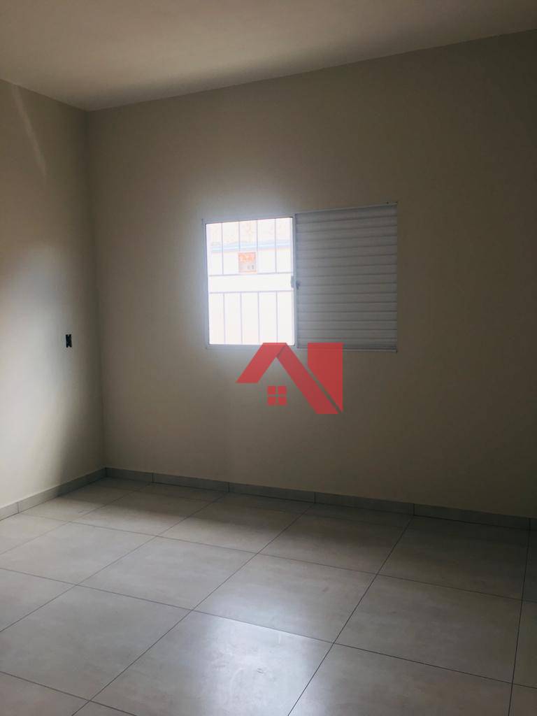 Casa à venda com 2 quartos, 63m² - Foto 15