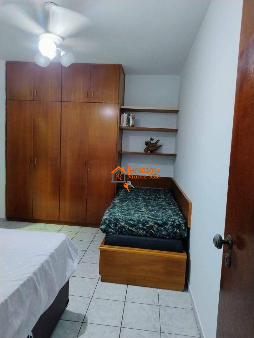 Apartamento para alugar com 2 quartos, 72m² - Foto 2