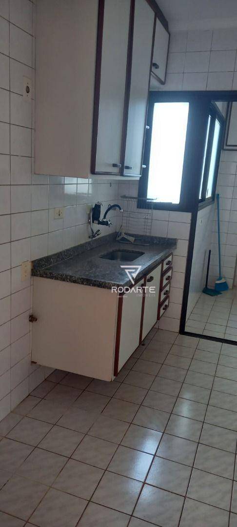 Apartamento à venda com 2 quartos, 67m² - Foto 4