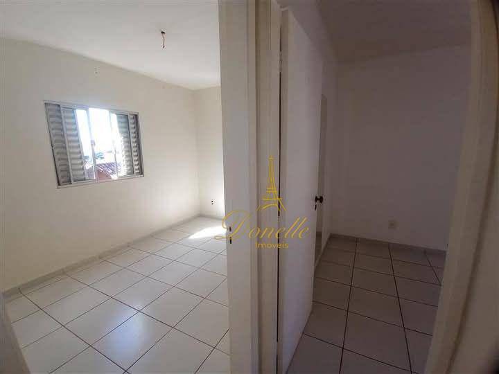 Apartamento à venda com 2 quartos, 64m² - Foto 20