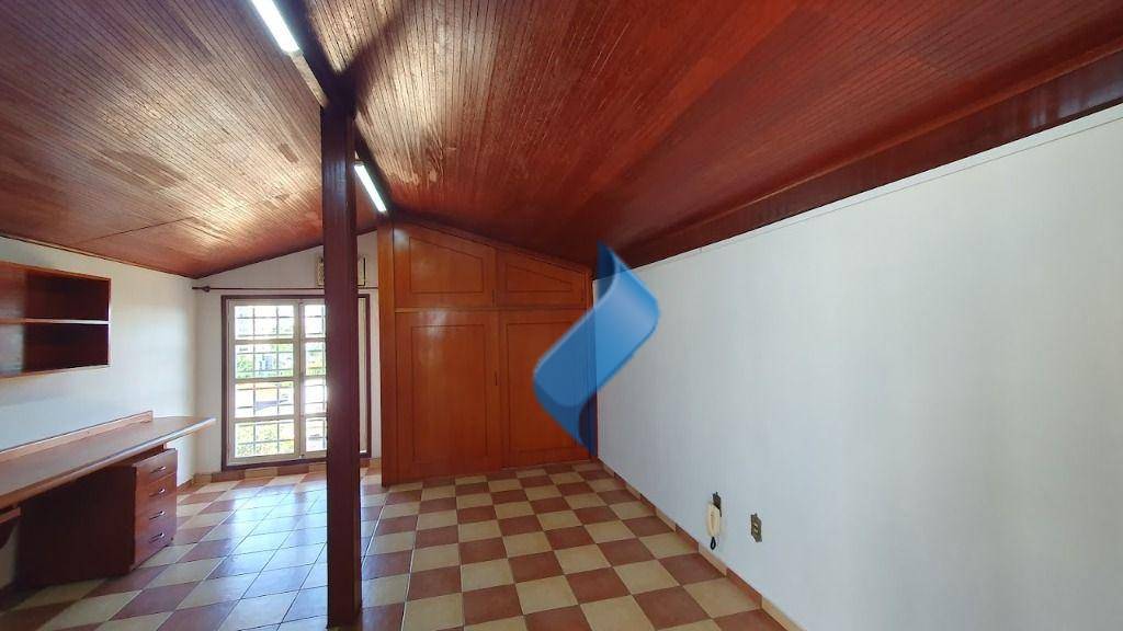 Casa à venda com 3 quartos, 355m² - Foto 47