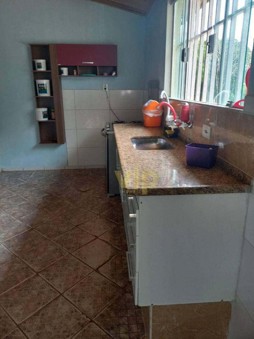 Chácara à venda com 2 quartos, 200m² - Foto 7