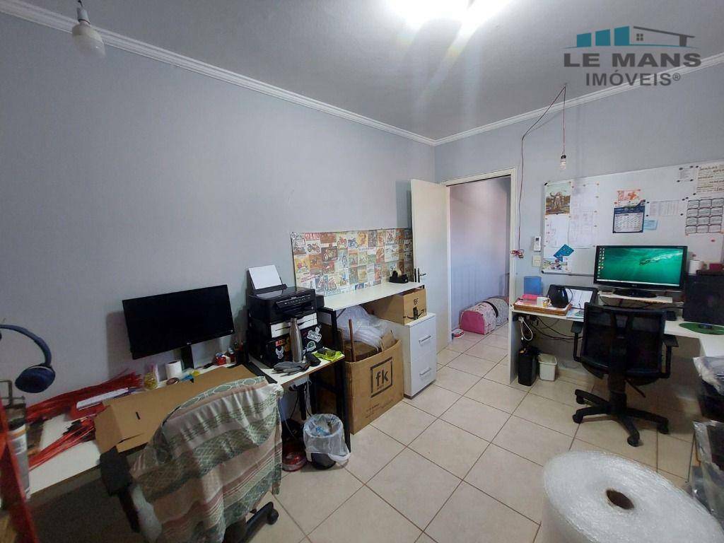 Casa à venda com 2 quartos, 125m² - Foto 16