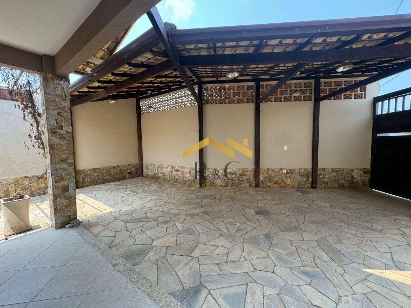 Casa à venda com 2 quartos, 70m² - Foto 9