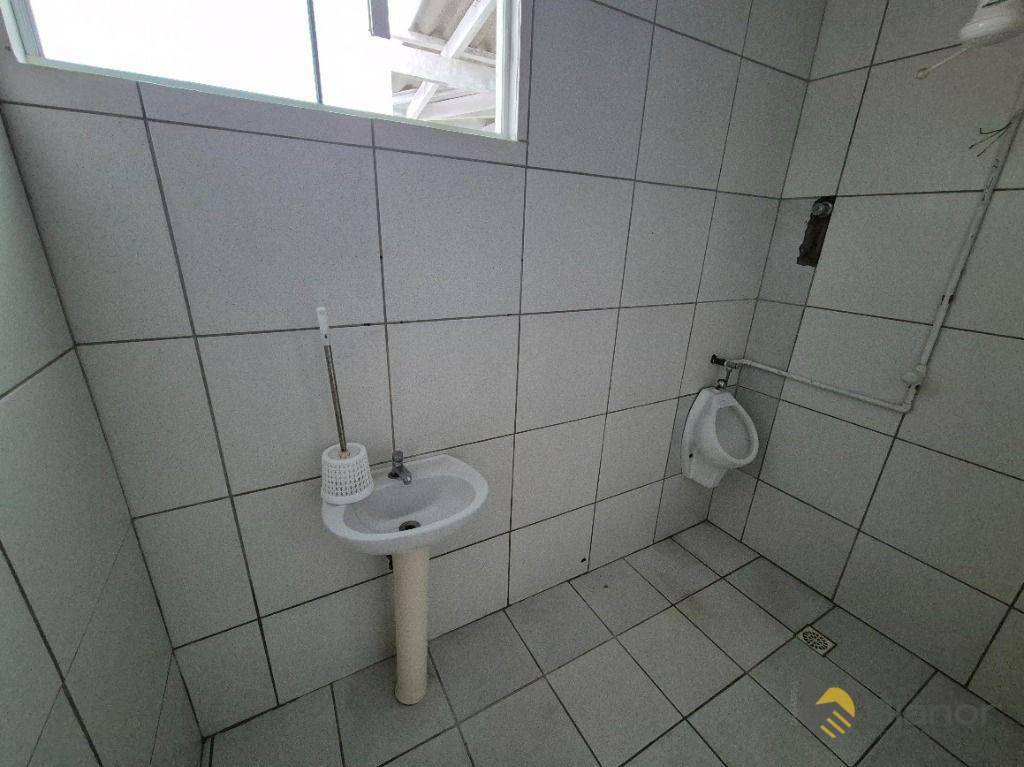Depósito-Galpão-Armazém para alugar, 550m² - Foto 17