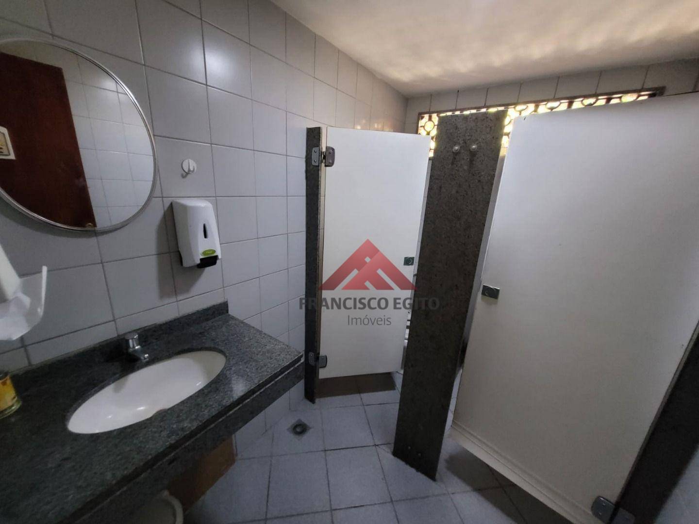 Apartamento à venda com 2 quartos, 62m² - Foto 24