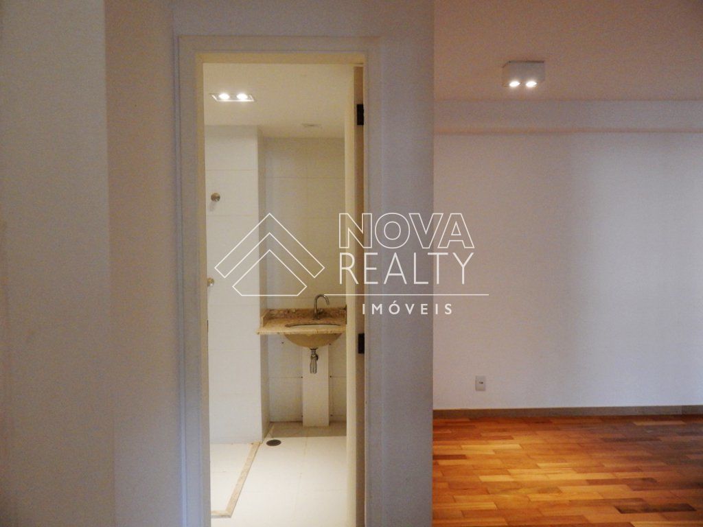 Apartamento à venda com 2 quartos, 62m² - Foto 3