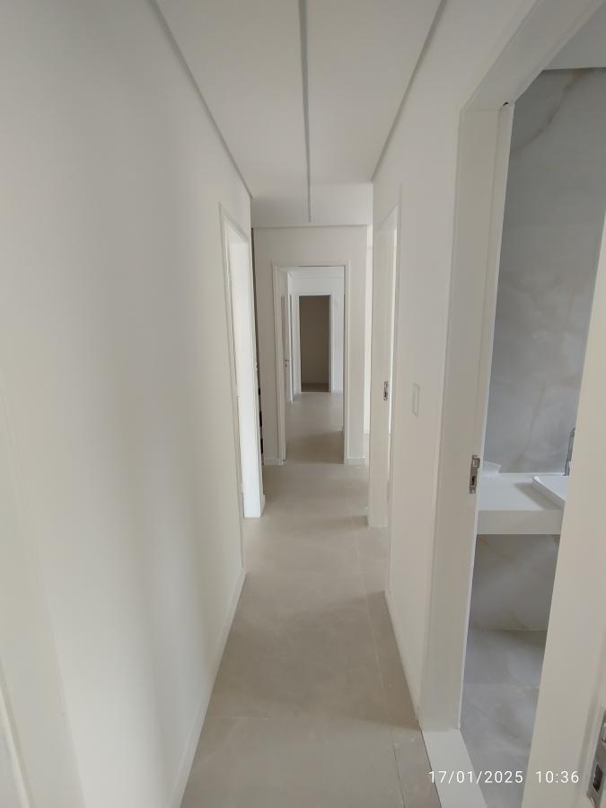 Casa à venda com 4 quartos, 251m² - Foto 29