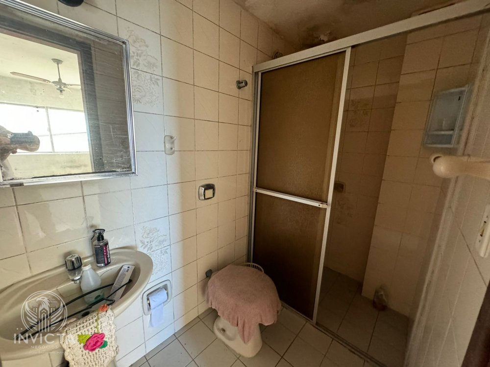 Apartamento à venda com 2 quartos, 65m² - Foto 8