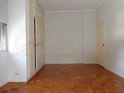 Apartamento para alugar com 3 quartos, 310m² - Foto 13