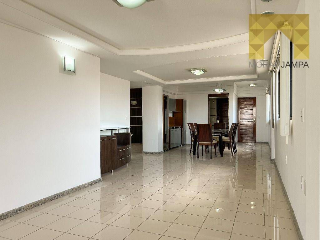 Apartamento à venda com 4 quartos, 162m² - Foto 2