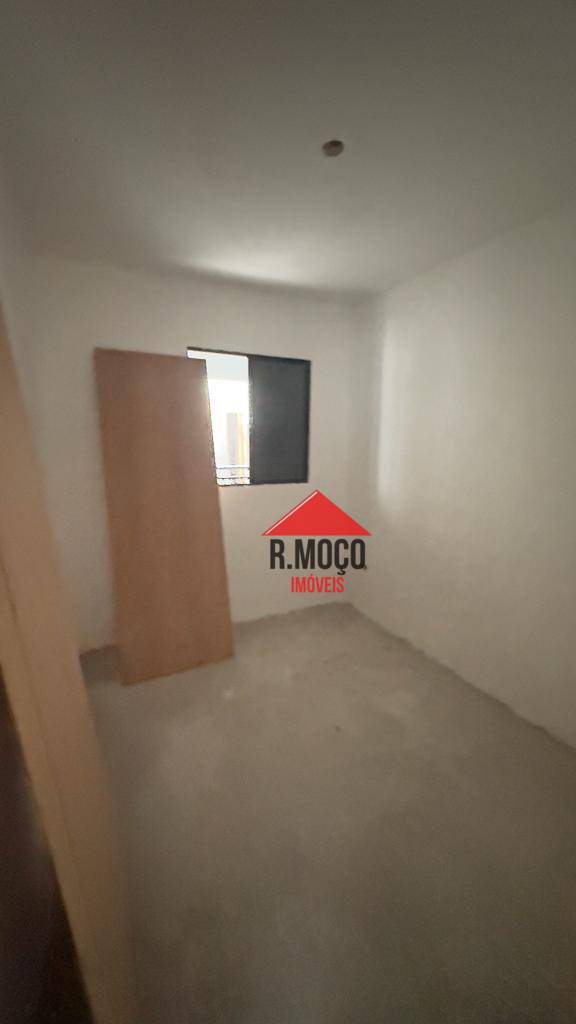 Apartamento à venda com 2 quartos, 42m² - Foto 7