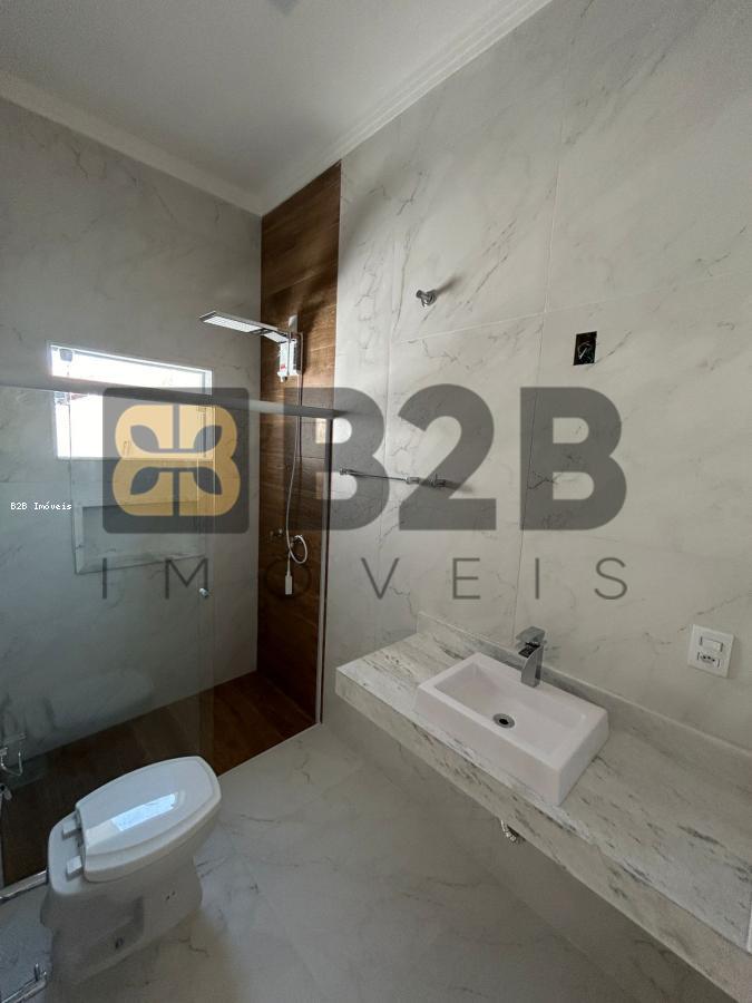 Casa à venda com 3 quartos, 180m² - Foto 16