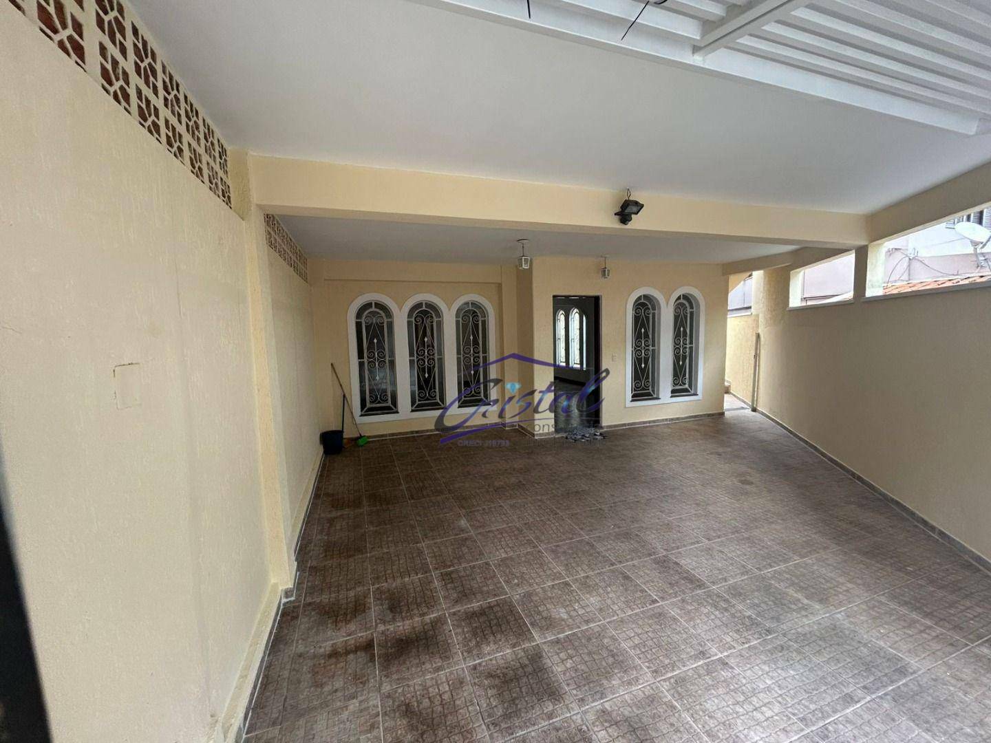 Casa à venda com 4 quartos, 120m² - Foto 2