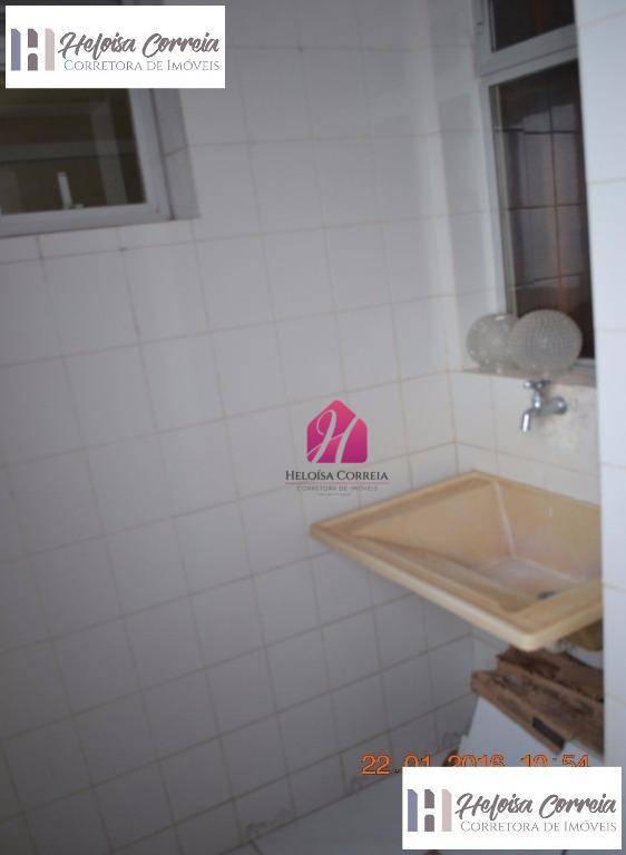 Apartamento à venda com 3 quartos, 80m² - Foto 13