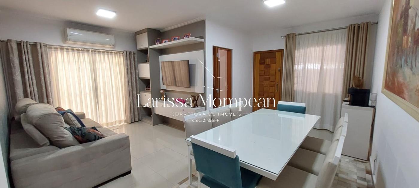 Casa à venda com 3 quartos, 172m² - Foto 1