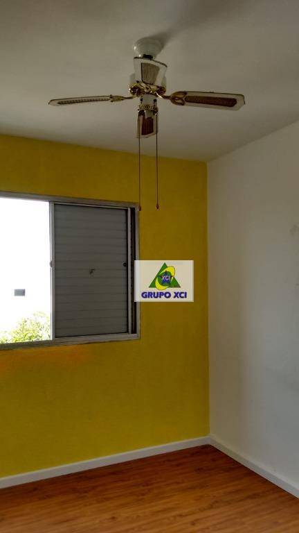 Apartamento à venda com 2 quartos, 48m² - Foto 4