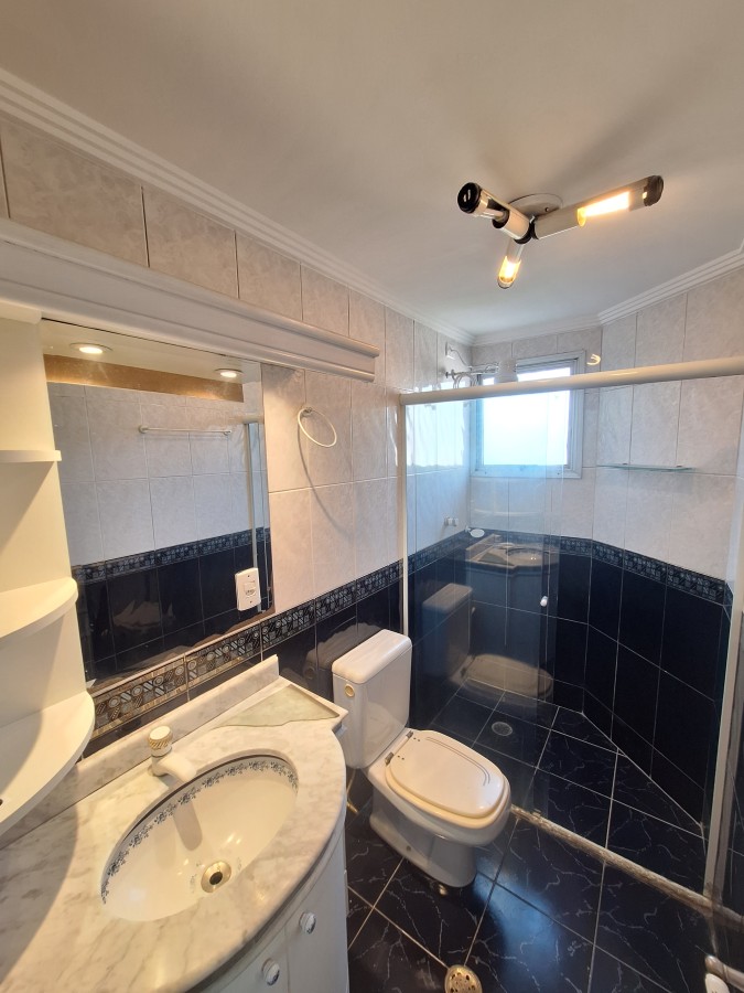 Apartamento para alugar com 2 quartos, 79m² - Foto 8