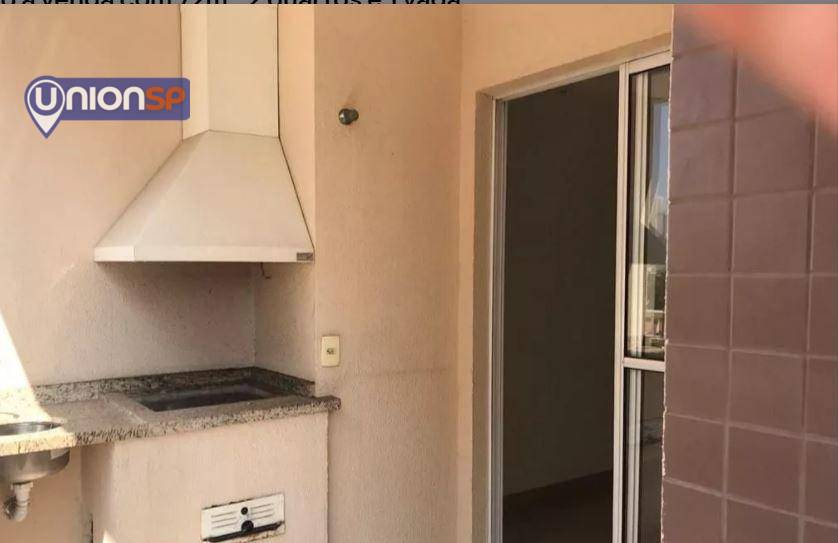 Apartamento à venda com 2 quartos, 72m² - Foto 4