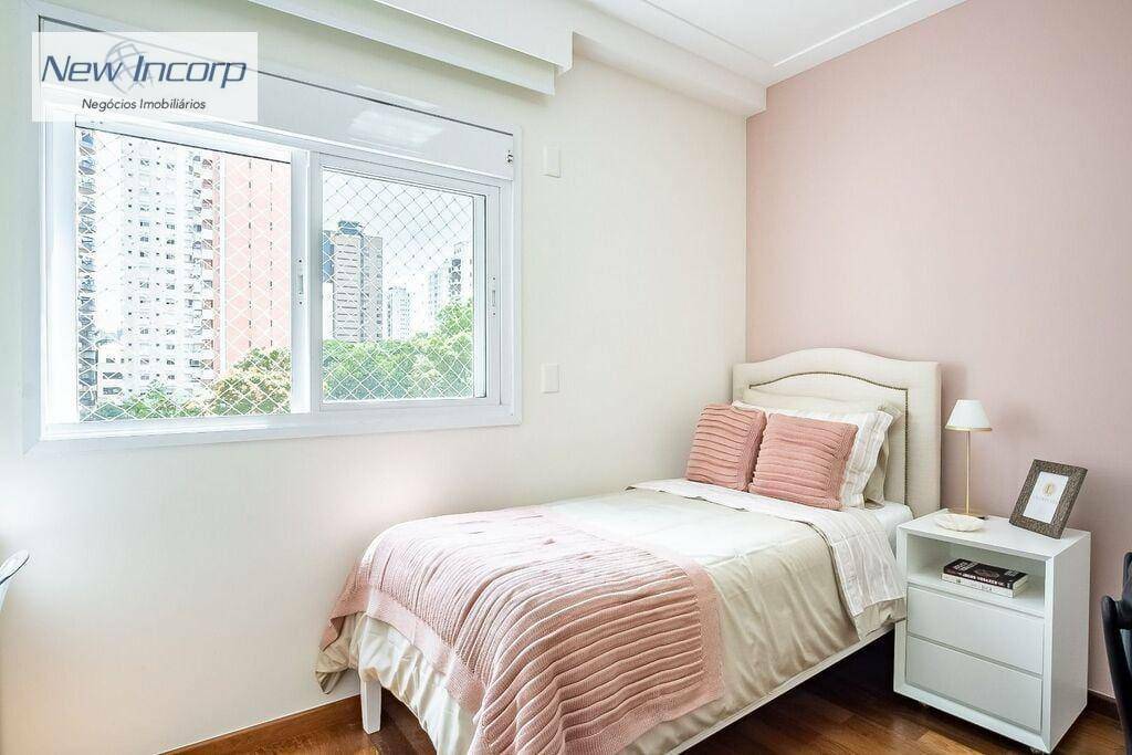 Apartamento à venda com 4 quartos, 215m² - Foto 17