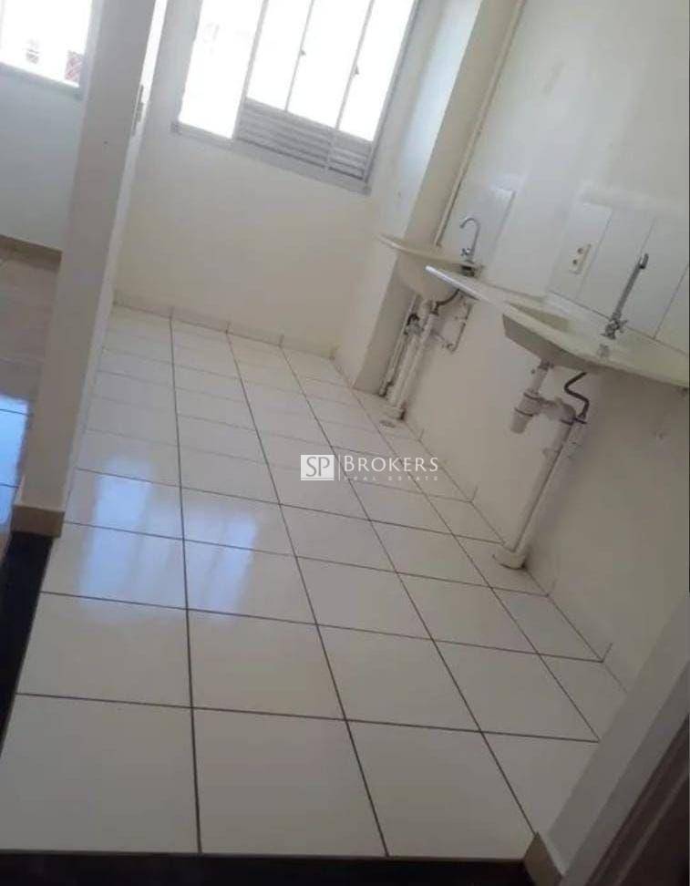 Apartamento à venda com 2 quartos, 48m² - Foto 4