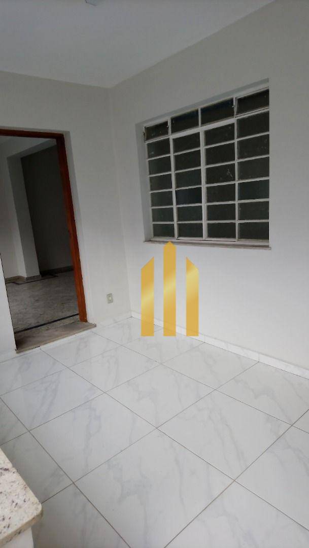 Sobrado para alugar com 2 quartos, 180m² - Foto 9