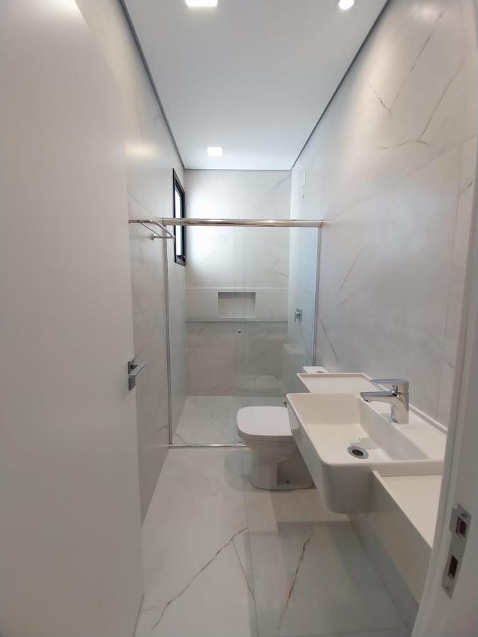 Casa de Condomínio à venda com 4 quartos, 315m² - Foto 14