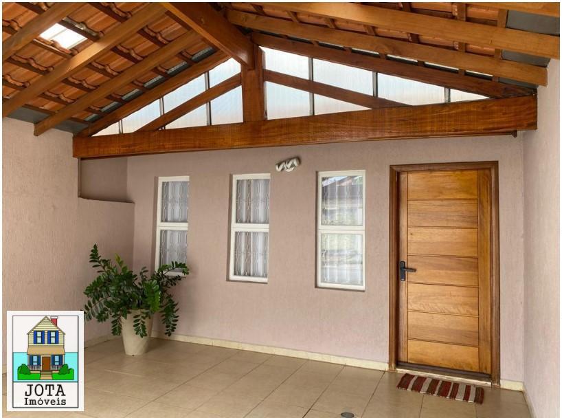 Casa à venda com 2 quartos, 150m² - Foto 2