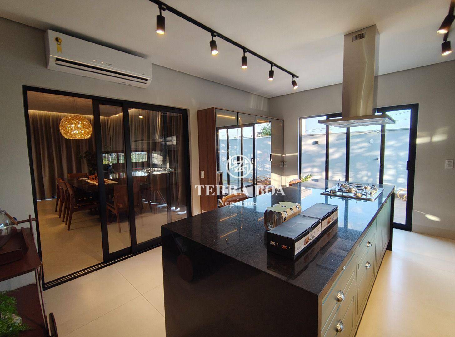 Sobrado à venda e aluguel com 4 quartos, 322m² - Foto 14