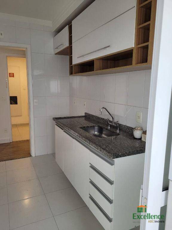 Apartamento para alugar com 2 quartos, 68m² - Foto 7