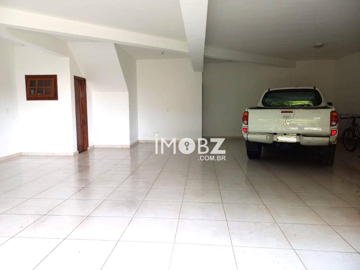 Casa à venda com 4 quartos, 450m² - Foto 7